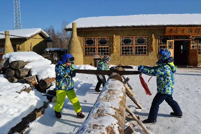 雪乡伐木体验.jpg