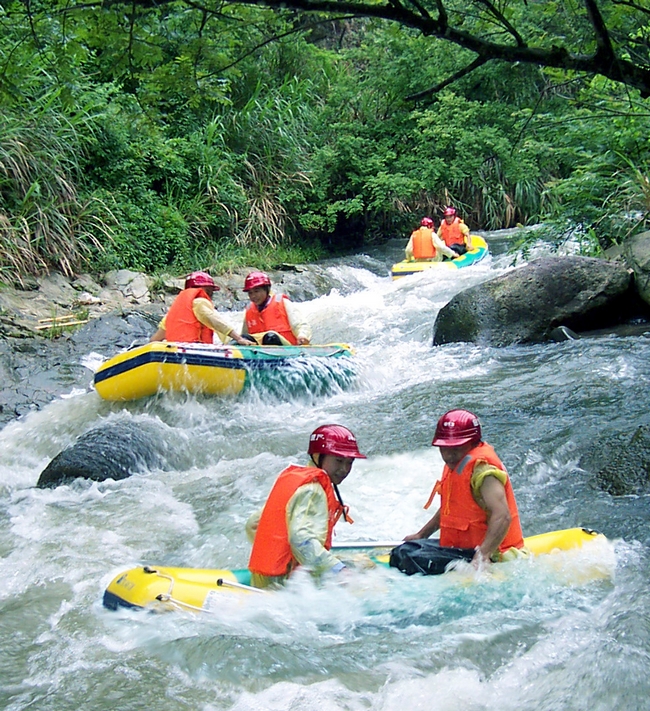 周洛飞瀑漂流 (6).jpg