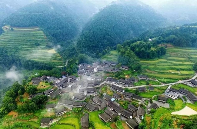 十八洞村 (3).jpg